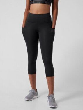 Athleta Ultimate Stash II Capri Black size L/Tall